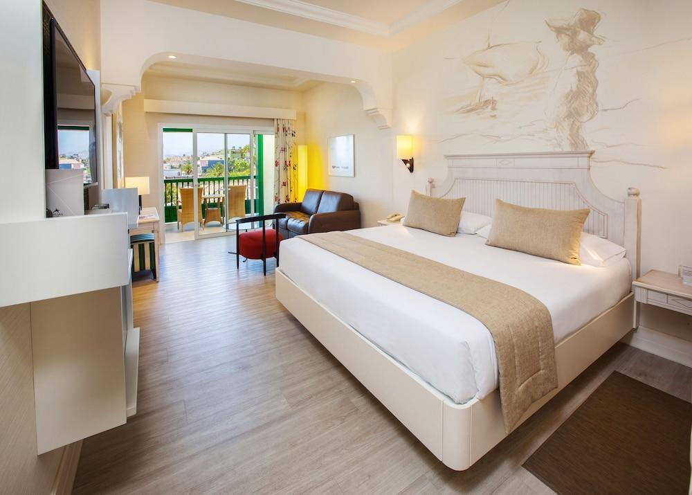 Lopesan Villa Del Conde Resort & Thalasso Meloneras Ngoại thất bức ảnh A room at the hotel