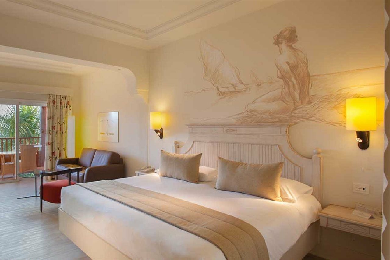 Lopesan Villa Del Conde Resort & Thalasso Meloneras Ngoại thất bức ảnh A room at the hotel