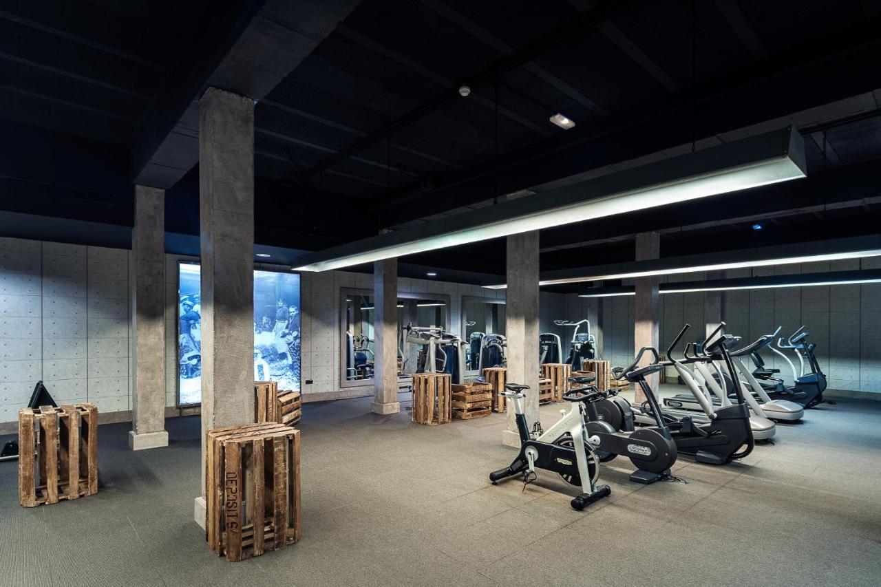 Lopesan Villa Del Conde Resort & Thalasso Meloneras Ngoại thất bức ảnh The gym at the 2012 Olympic Village